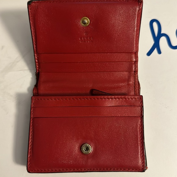 GUCCI GG Supreme Cherry PVC Leather Compact Bifold Wallet - Picture 2 of 6